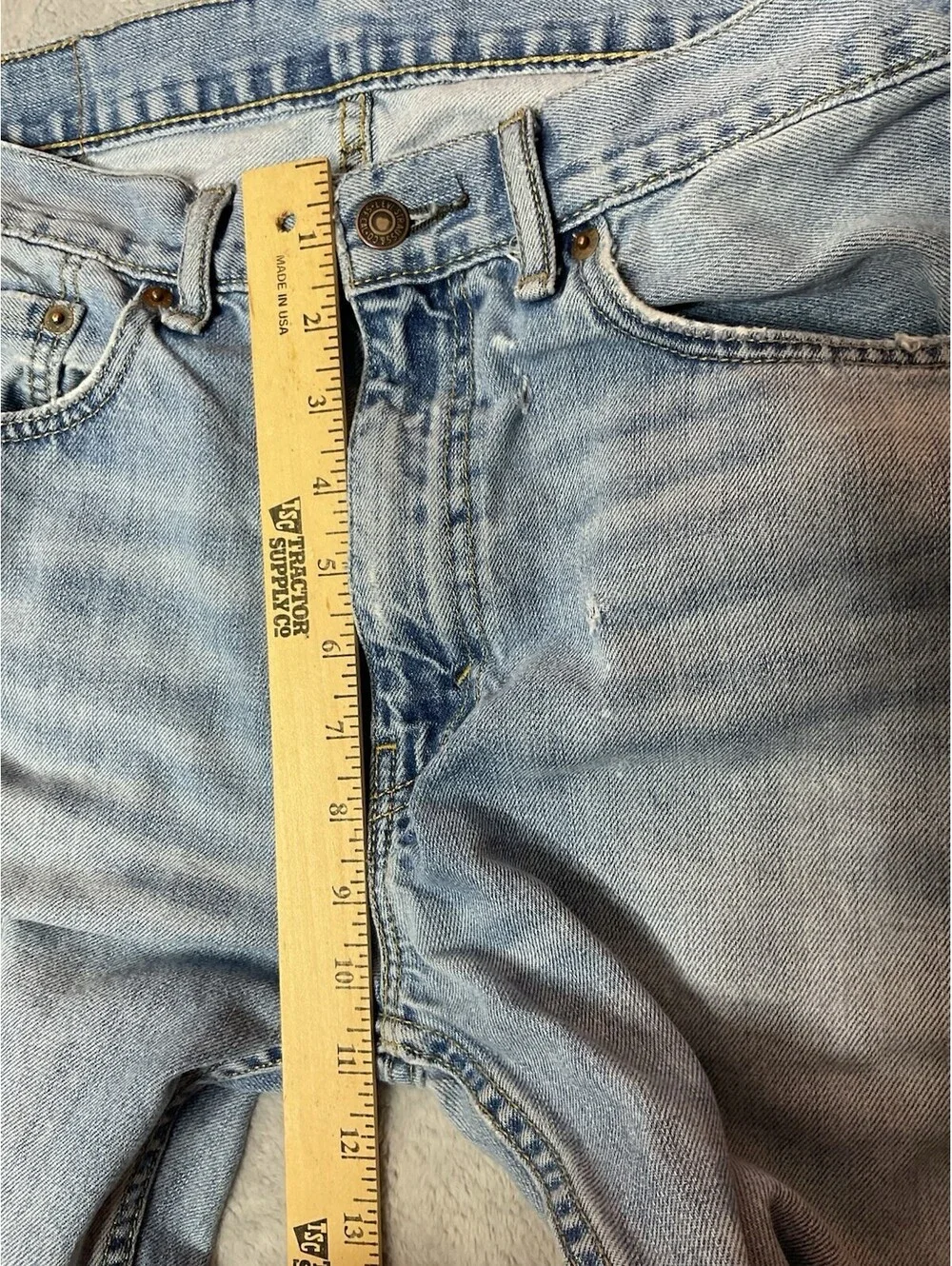 LEVIS 505 Regular Fit MEN'S Jeans Size 34 X 29 Light Wash Distressed